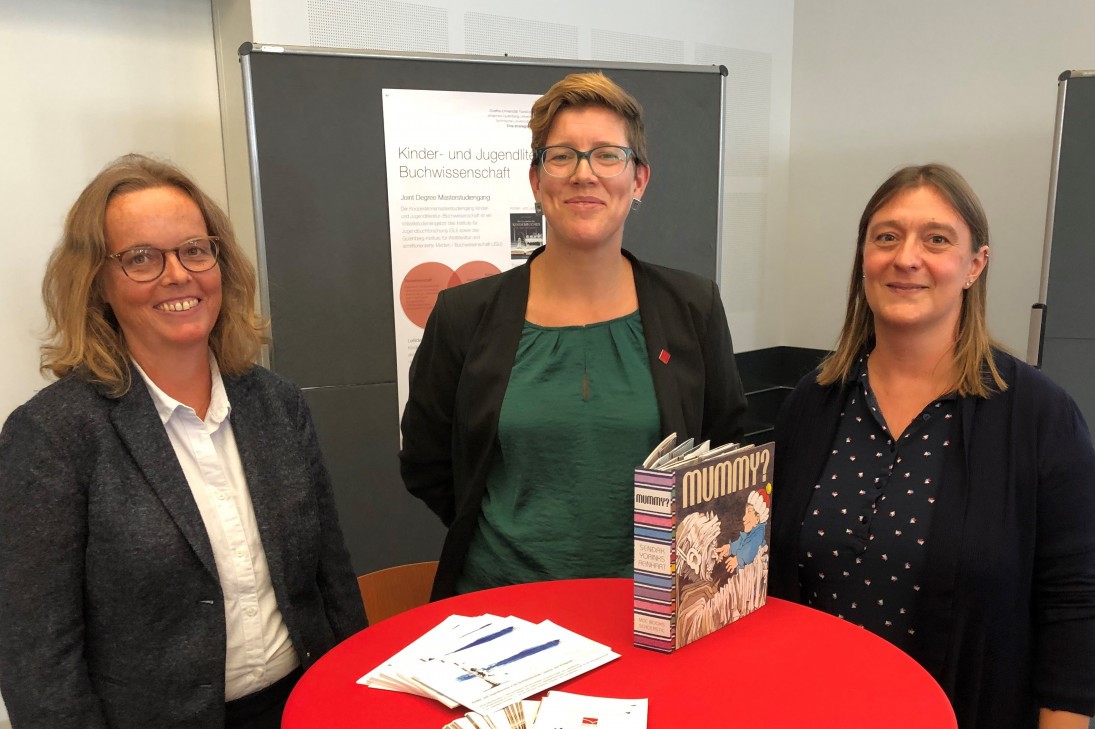 Prof. Dr. Ute Dettmar, Prof. Dr. Corinna Nörrick-Rühl und Dr. Anke Vogel